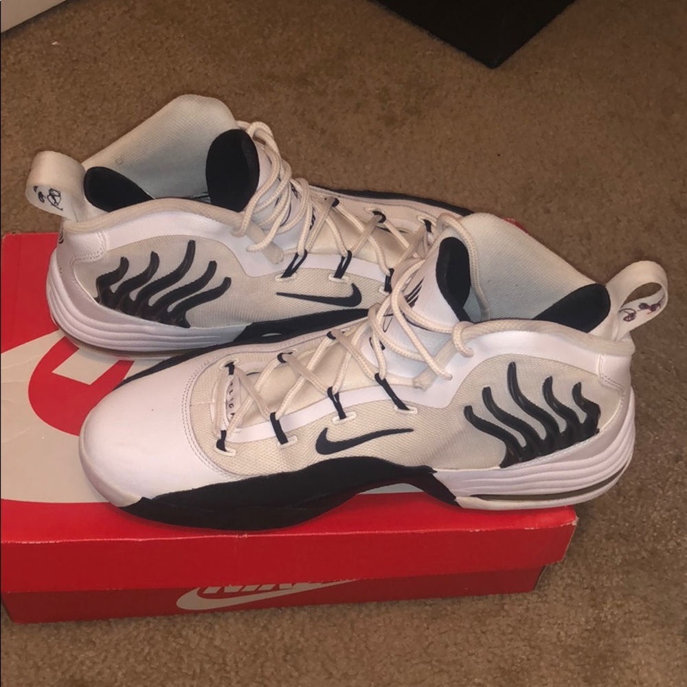 Nike Men’s Sonic Flight GP20